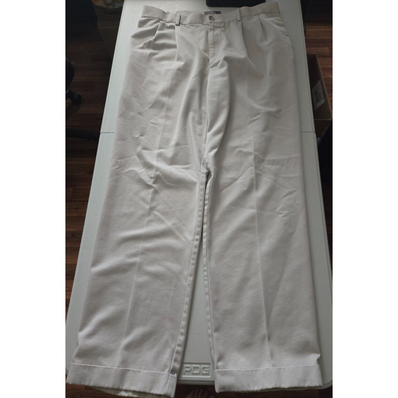 Dockers Pants Men 34x34  Tan D4 Relaxed Fit Flat Front Stretch Khakis - Picture 1 of 6